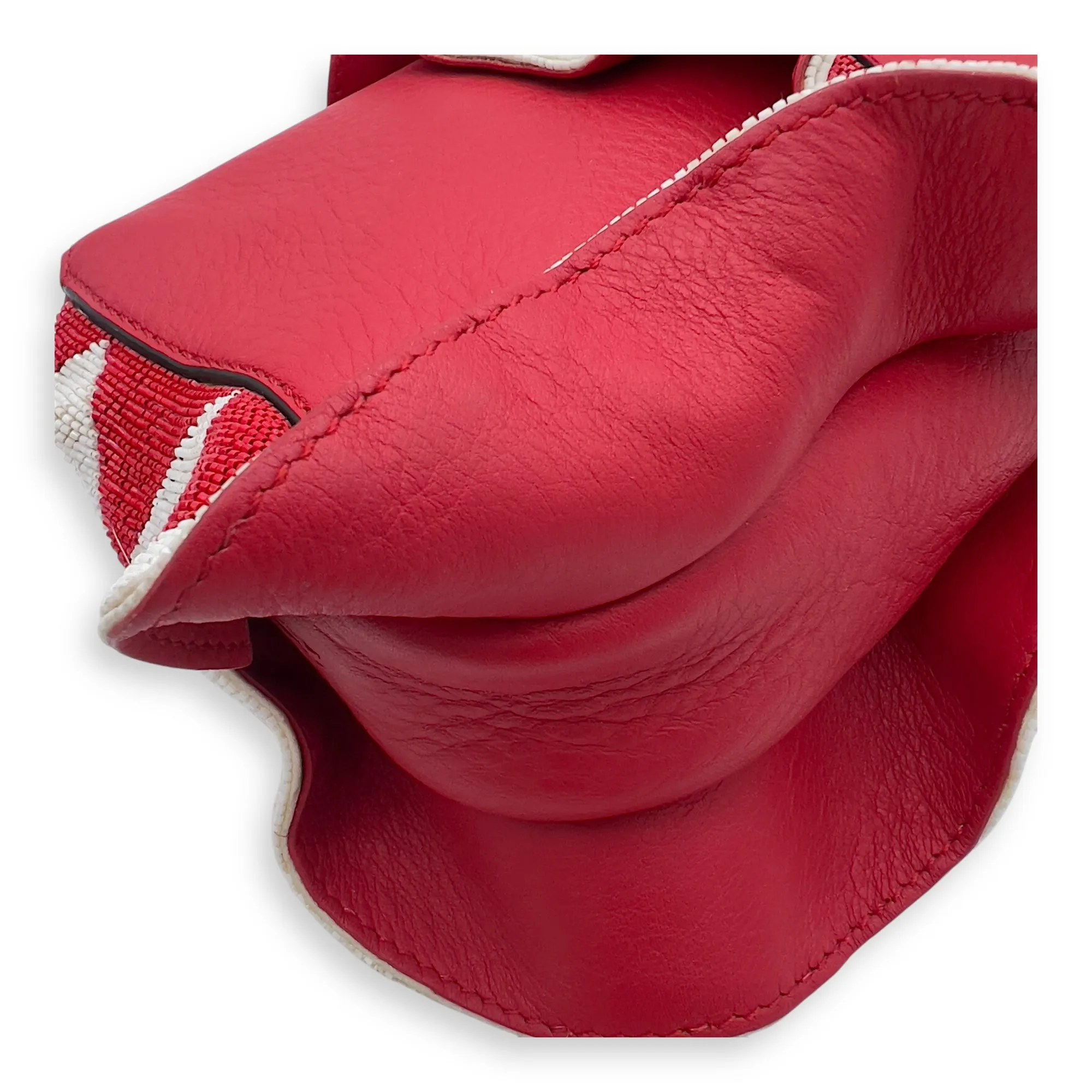Baguette Shoulder Bag Red in Calfskin, Silver hardware