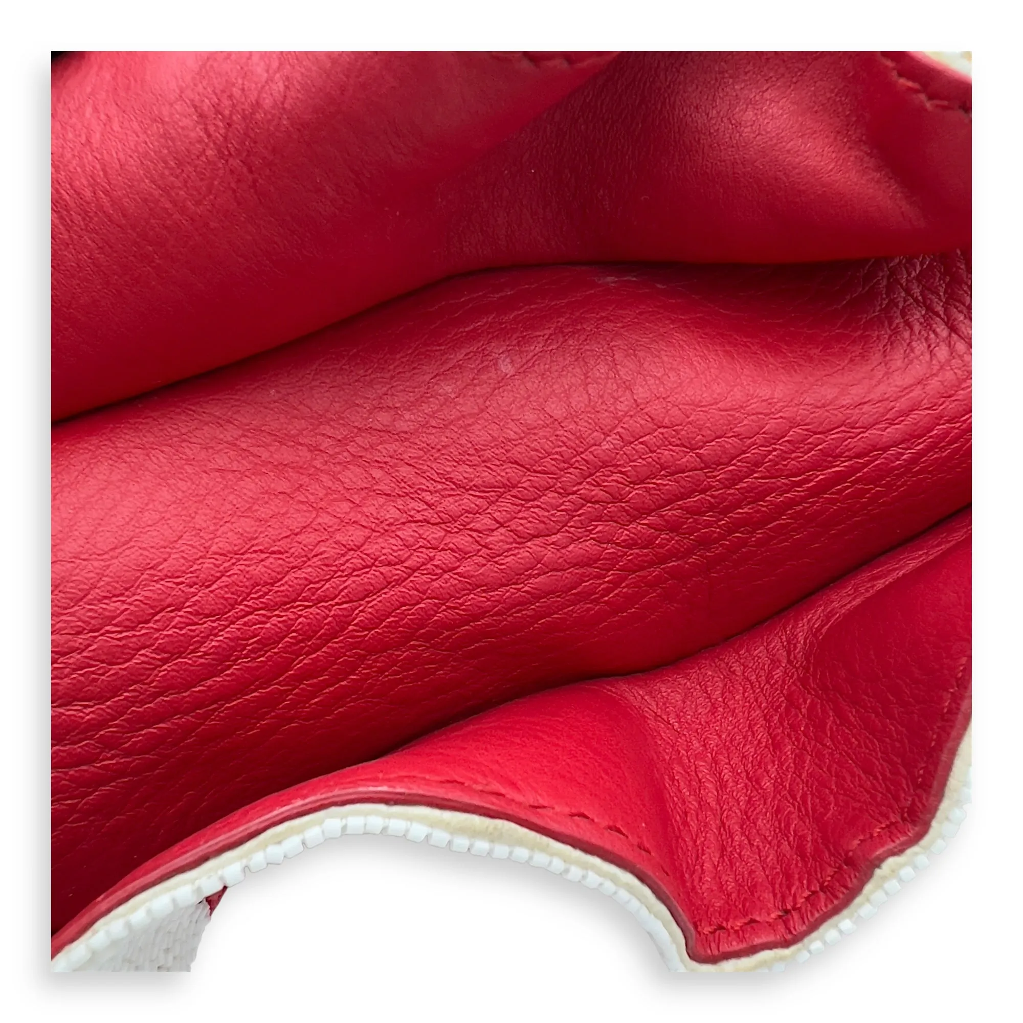 Baguette Shoulder Bag Red in Calfskin, Silver hardware