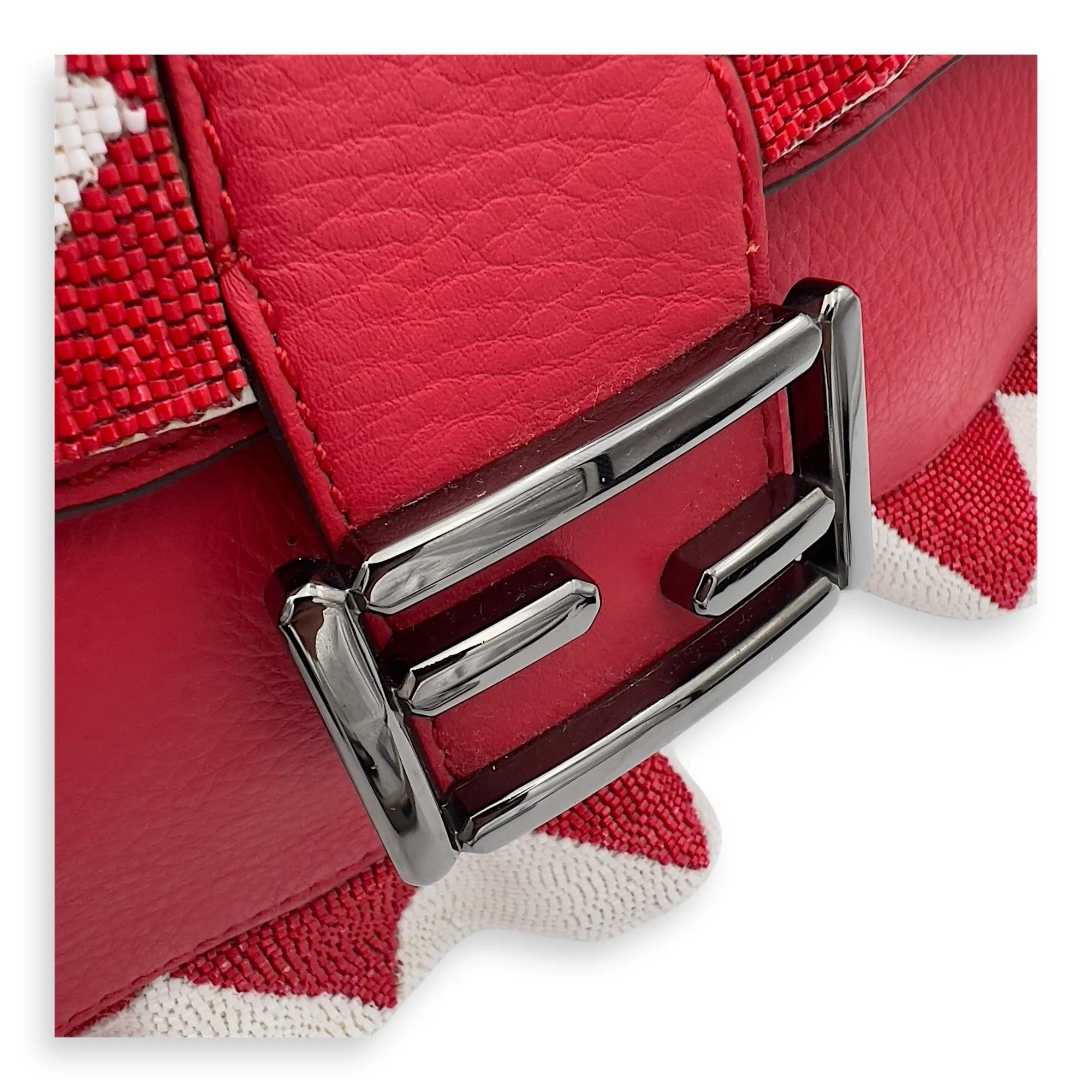 Baguette Shoulder Bag Red in Calfskin, Silver hardware