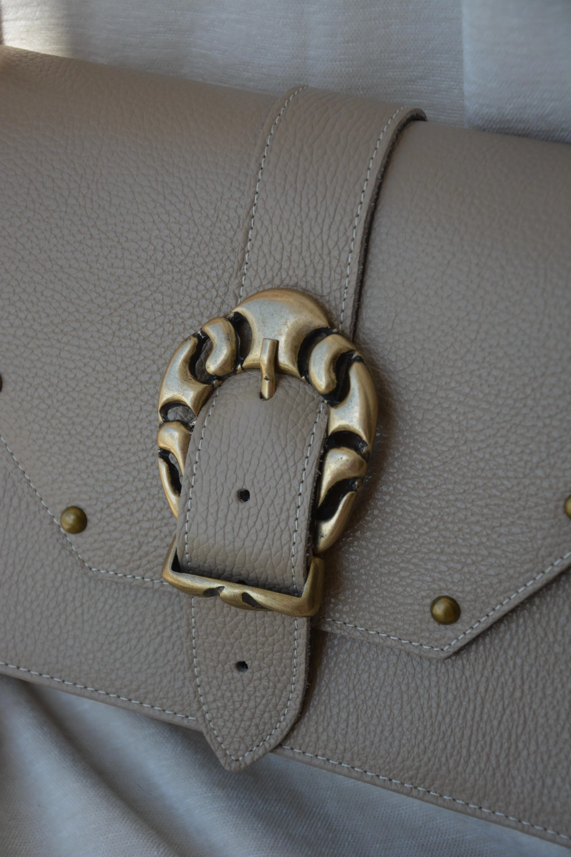 Briana Leather Shoulder Bag - Taupe