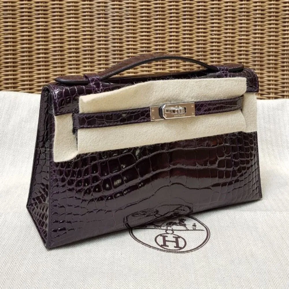 Hermès Kelly Pochette Prunoir Alligator Mississippi Lisse Palladium Hardware PHW
