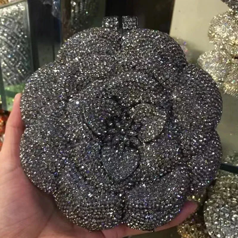 Rose Clutch